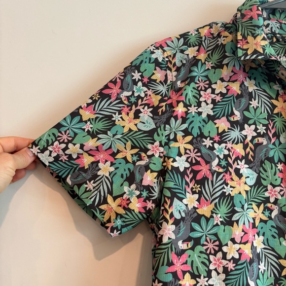 Chubbies The Bloomerang Floral BreezeTech Lightweight Button Up Shirt XS Beach - Picture 7 of 11